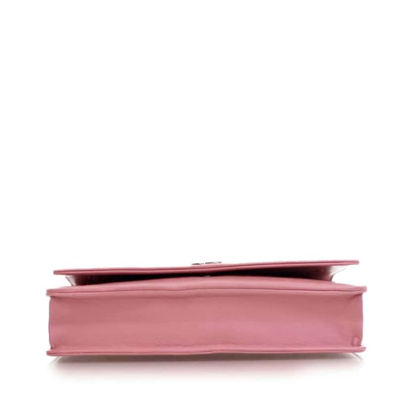 Chanel CC Embossed Lambskin Camellia Wallet On Chain Pink Leather Good condition - Box View