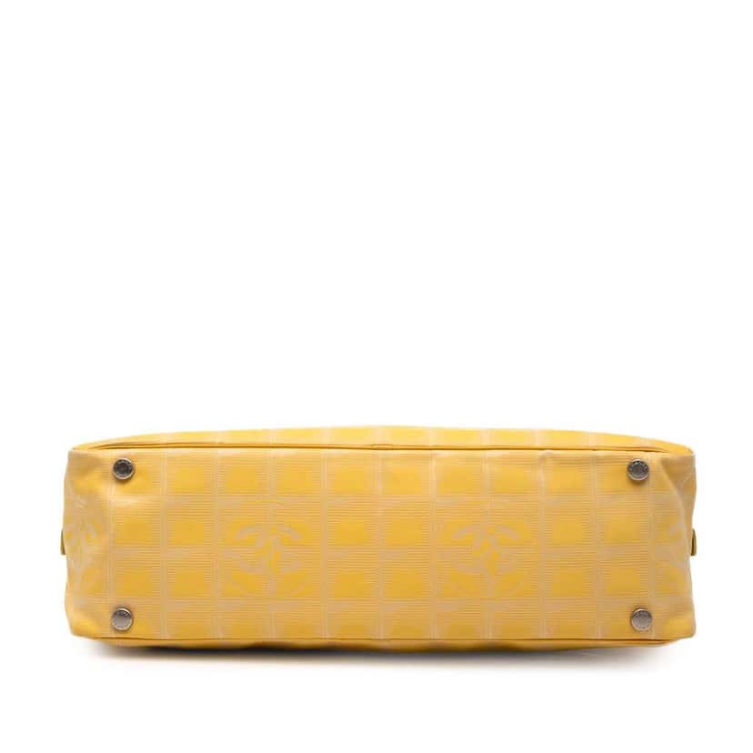 Chanel New Travel Line Nylon Handbag Yellow Good condition - Inside View