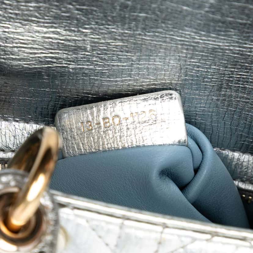 Dior Mini Metallic Crinkled Calfskin Cannage Lady Dior Silver Leather Good condition - Box View