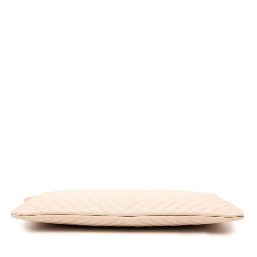 Chanel Large Quilted Caviar Chevron O Case Zip Pouch Brown Leather Good condition - Inside View