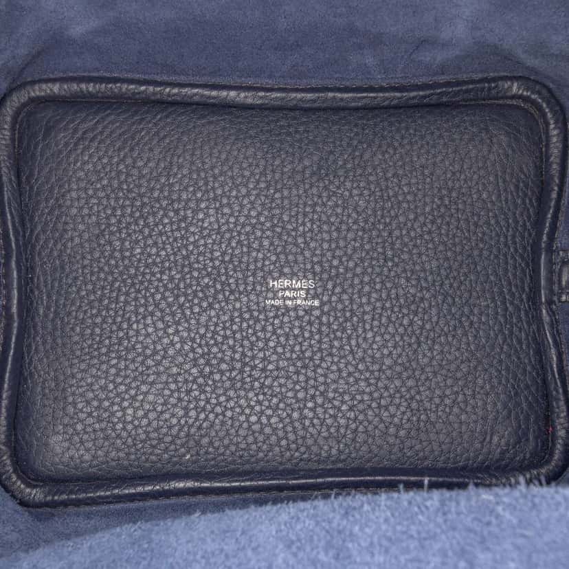 Hermès Clemence and Swift Picotin Lock 18 Eclat Blue Leather Good condition - Model View