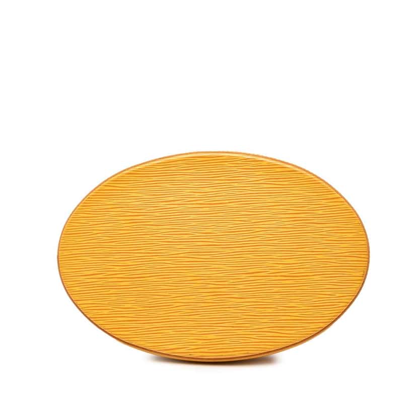 Louis Vuitton Epi Cluny Yellow Leather Good condition - Inside View