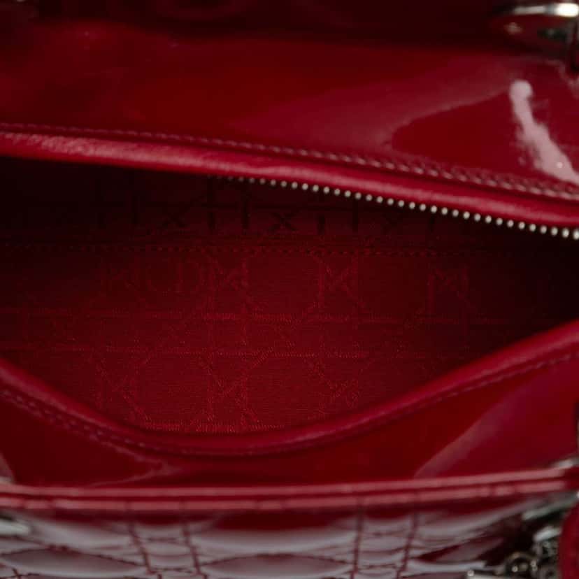 Dior Medium Patent Cannage Lady Dior Red Leather Good condition - Model View