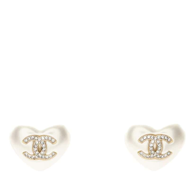 Chanel CC Gold Plated Faux Pearl and Rhinestone Heart Earrings White Very good condition - Front View