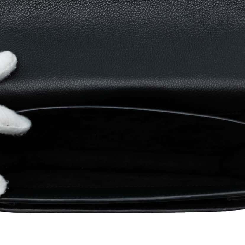 Saint Laurent Medium Grained Calfskin Monogram Sunset Crossbody Black Leather Good condition - Model View