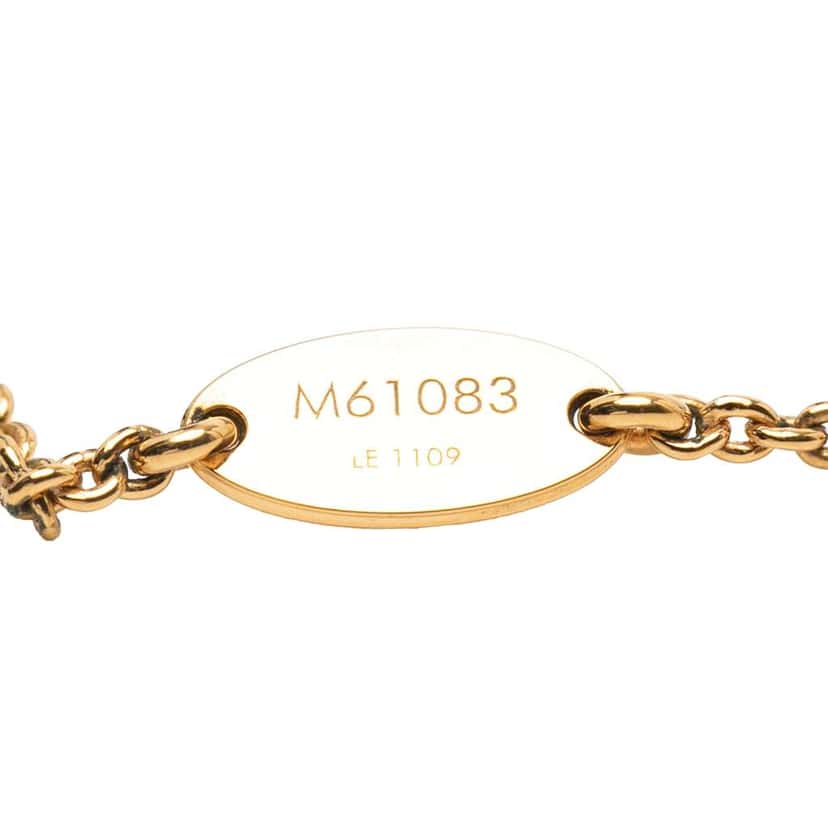 Louis Vuitton Gold Plated Essential V Necklace Gold Metal Good condition - Inside View