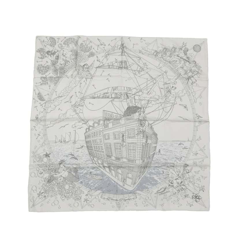 Hermès Flagship Silk Scarf 90 Grey Silk Good condition - Front View