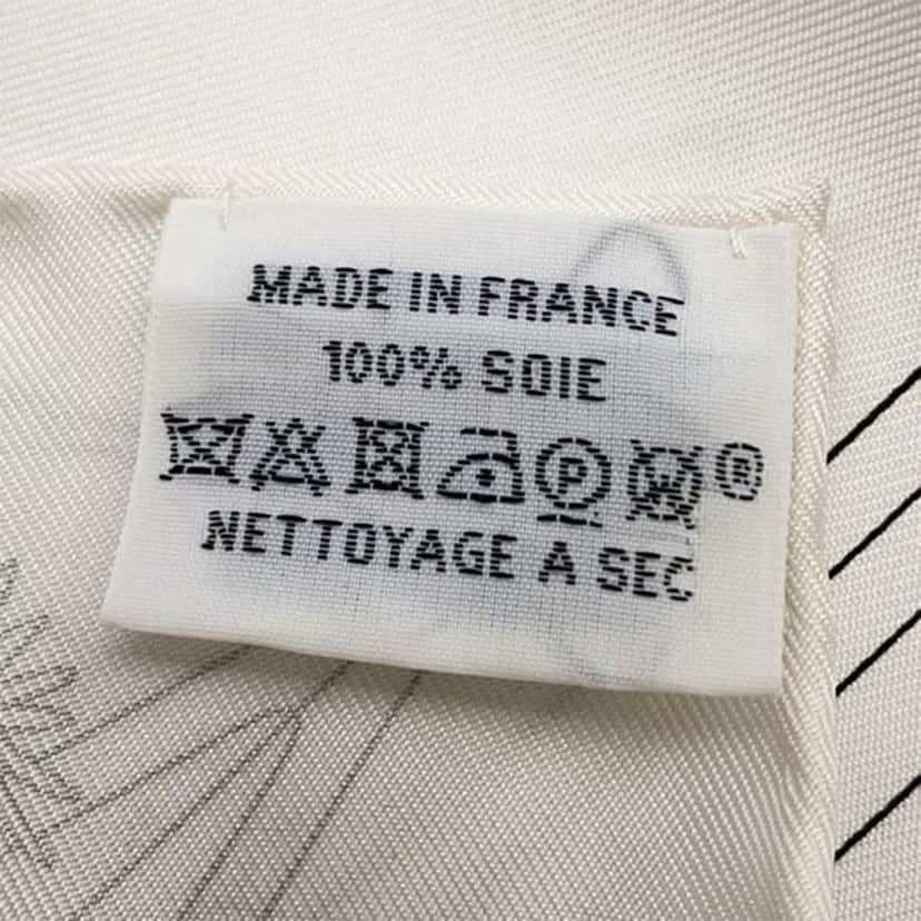 Hermès Flagship Silk Scarf 90 Grey Silk Good condition - Back View