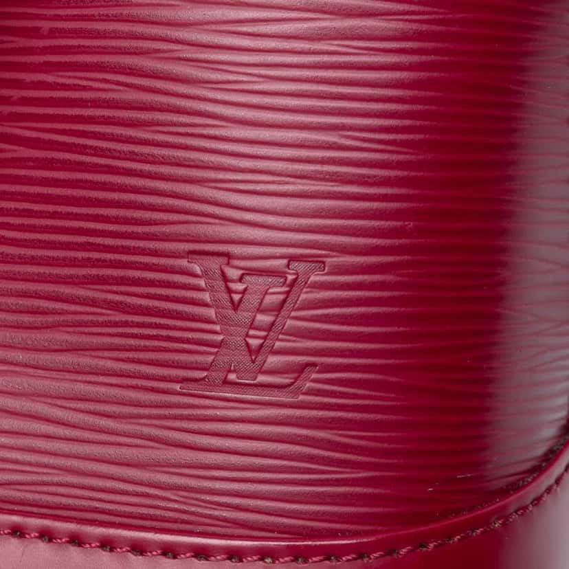 Louis Vuitton Epi Alma BB Pink Leather Good condition - Box View