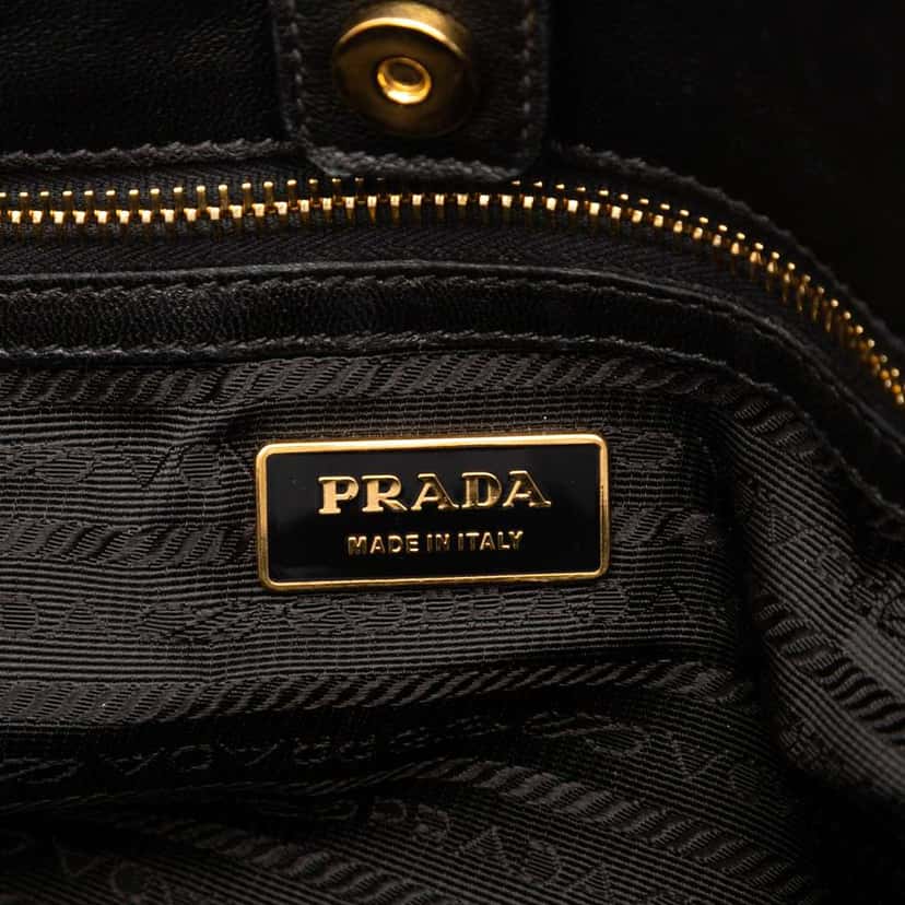 Prada Tessuto Origami Pleated Tote Black Good condition - Box View