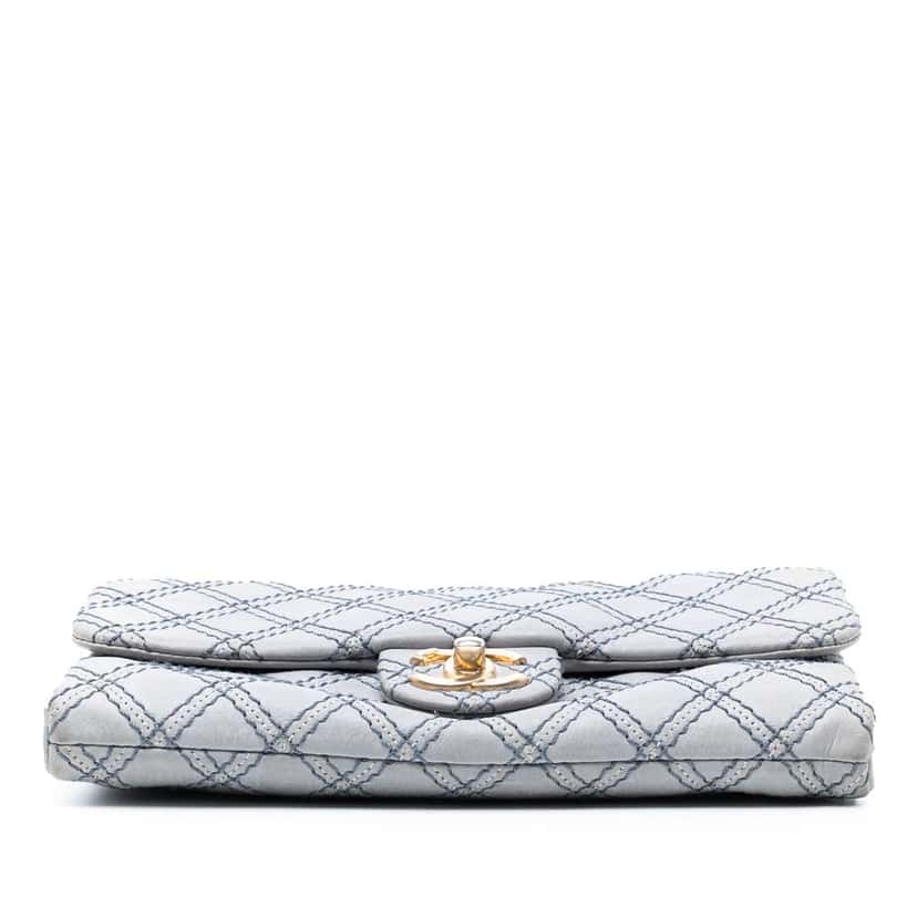 Chanel Medium Quilted Calfskin Triple Stitched Flap Blue Leather Good condition - Inside View