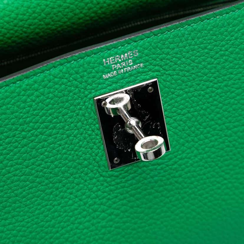 Hermès Togo Kelly II Retourne 32 Green Leather Good condition - Model View