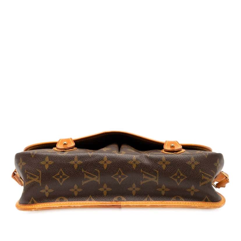 Louis Vuitton Monogram Gibeciere MM Brown Good condition - Inside View