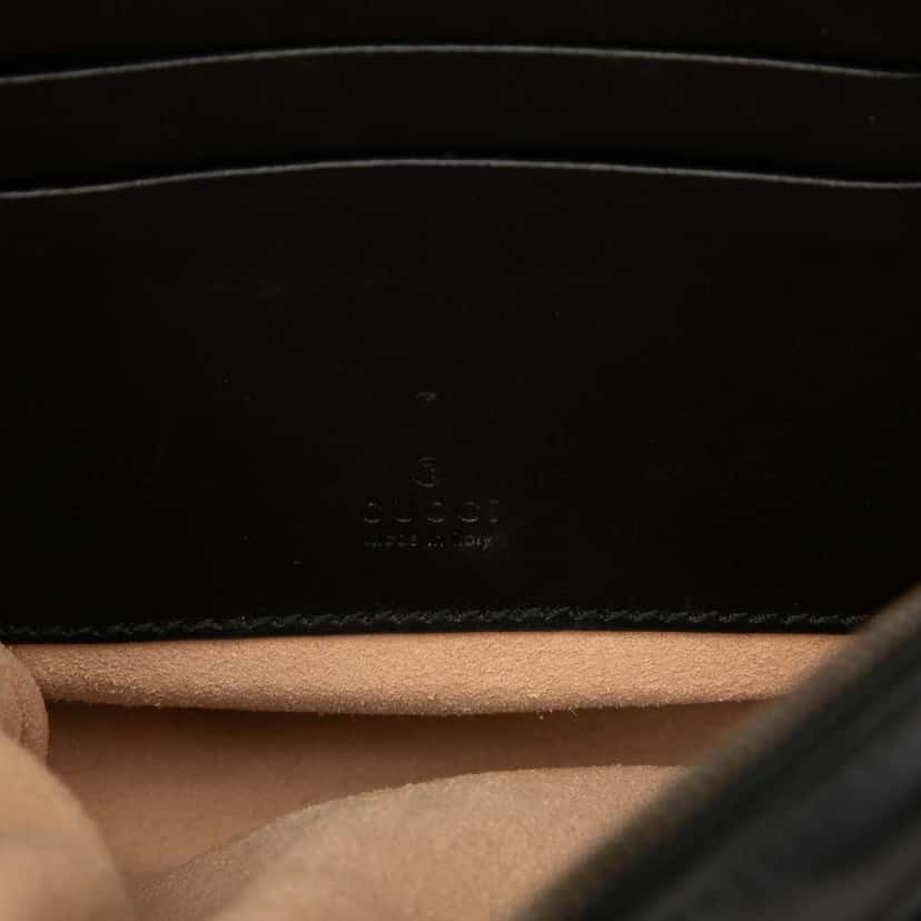 Gucci GG Marmont Matelasse Leather Round Wristlet Clutch Black Leather Good condition - Box View
