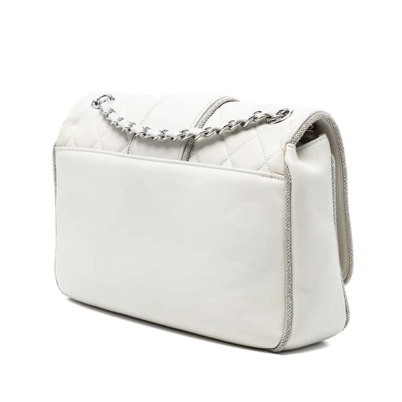 Chanel Quilted Lambskin and Metallic Trim Elementary Chic Flap White Leather Good condition - Back View