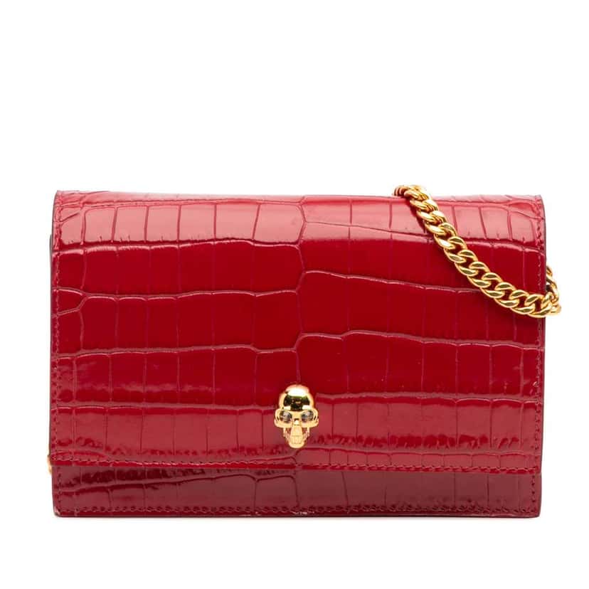 Alexander Mcqueen Small Crocodile Embossed Calfskin Skull Crossbody Red Leather Good condition - Front View