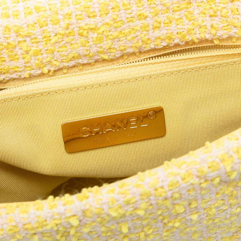 Chanel Medium Tweed 19 Flap Yellow Tweed Good condition - Box View