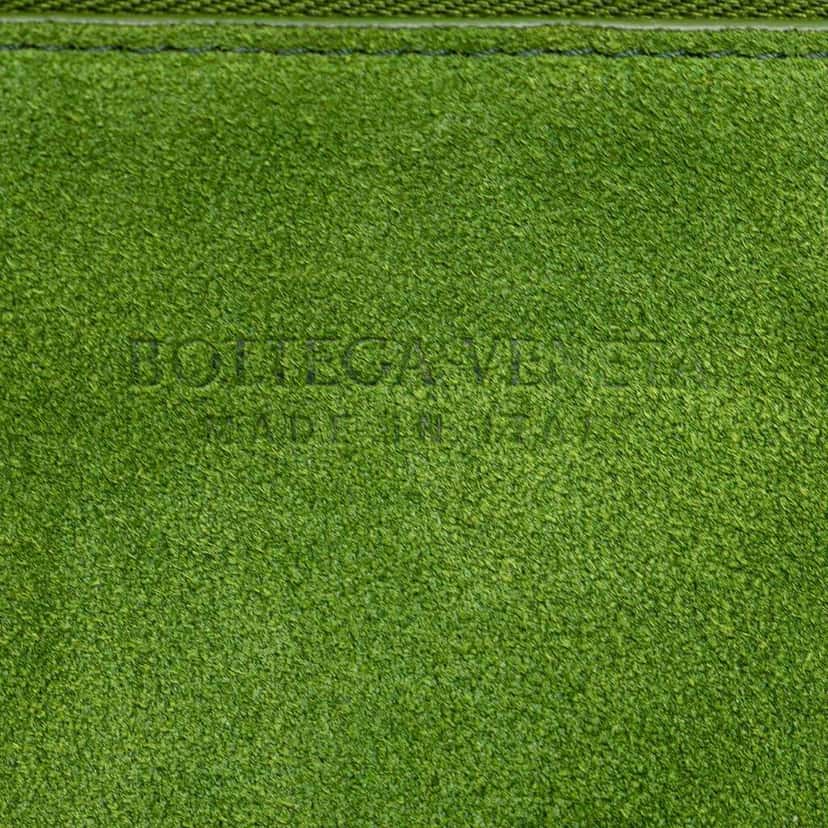 Bottega Veneta Suede Clutch Green Leather Very good condition - Box View