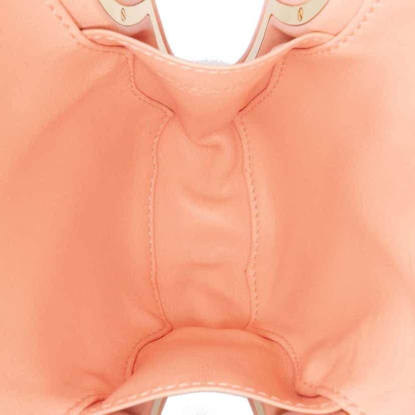 Bottega Veneta Calfskin The Whirl Clutch Pink Leather Good condition - Model View