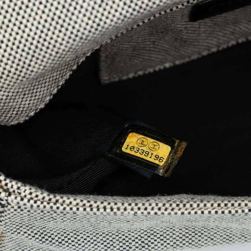 Chanel Canvas CC Camellia No. 5 Shoulder Bag Grey Canvas Good condition - Box View