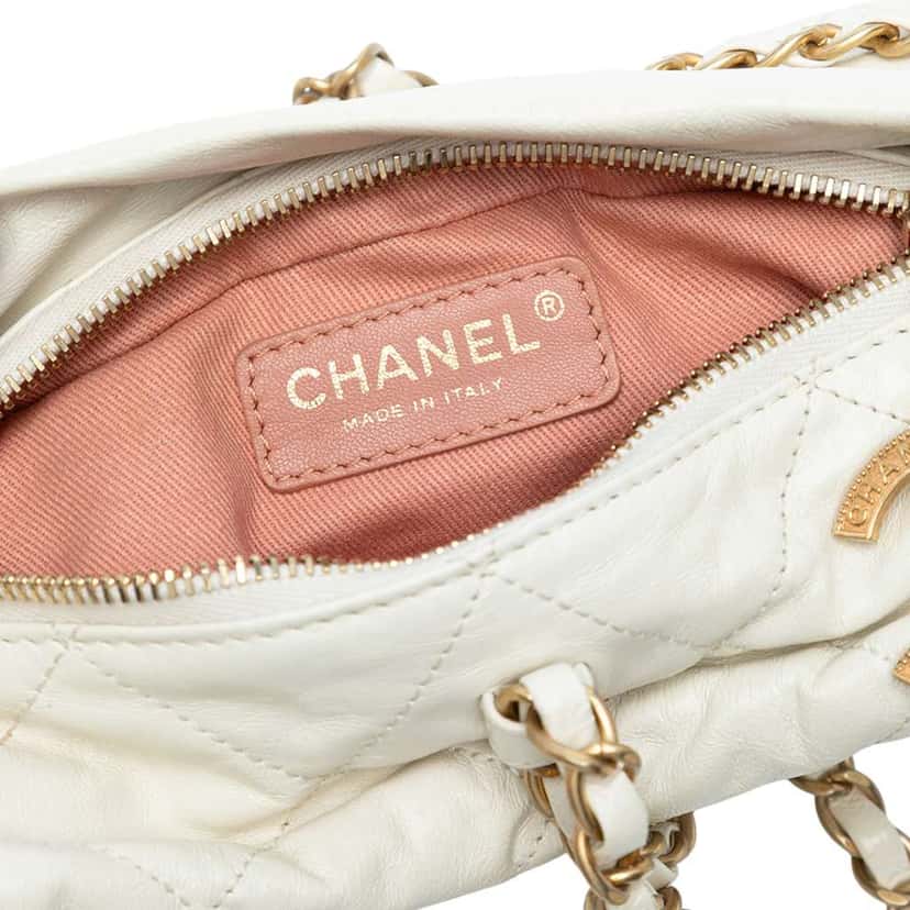 Chanel Quilted Calfskin Midnight Swim Baluchon Bag White Leather Good condition - Box View
