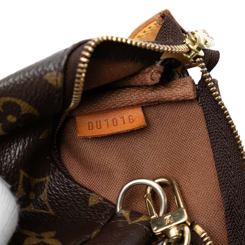 Louis Vuitton Monogram Mini Pochette Accessoires Brown Very good condition - Box View