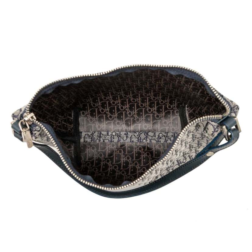 Dior Diorissimo Coated Canvas Handbag Black Canvas Good condition - Model View