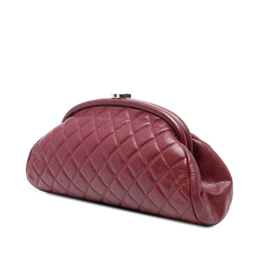 Chanel Quilted Caviar Timeless Kisslock Clutch Red Leather Good condition - Back View