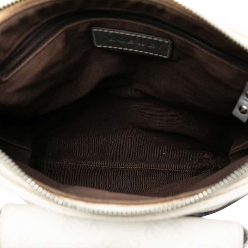 Loewe Anagram Coated Canvas Crossbody White Canvas Very good condition - Model View