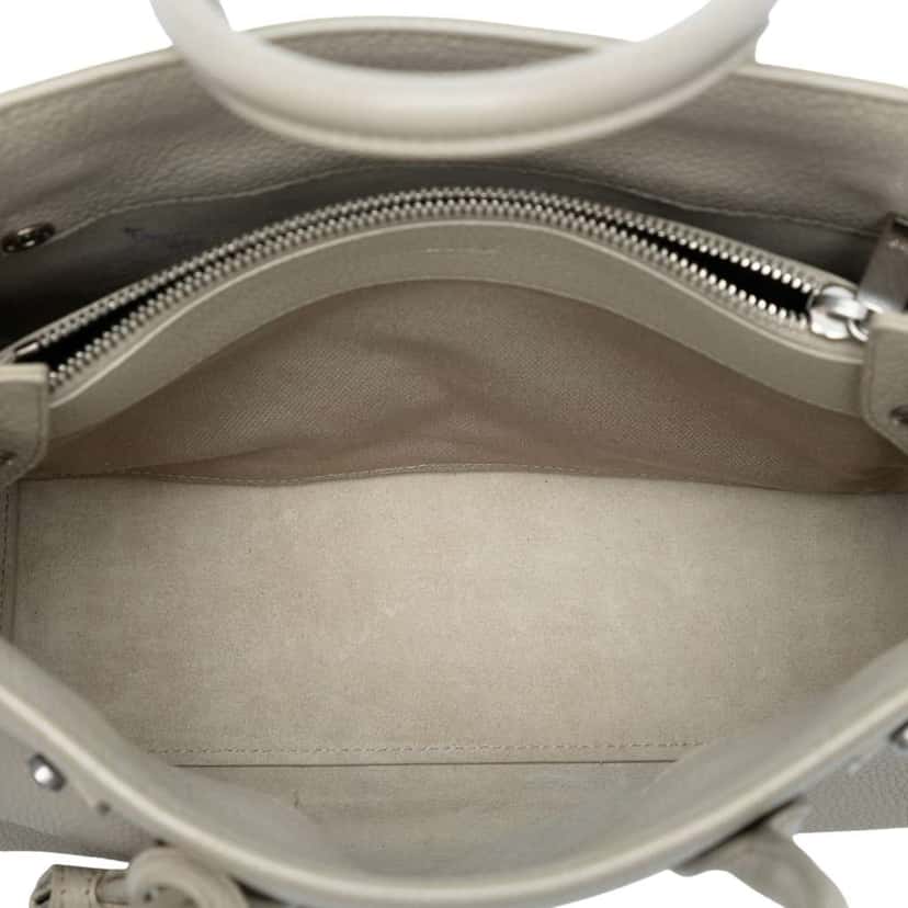 Saint Laurent Baby Grained Calfskin Sac de Jour Satchel White Leather Good condition - Model View