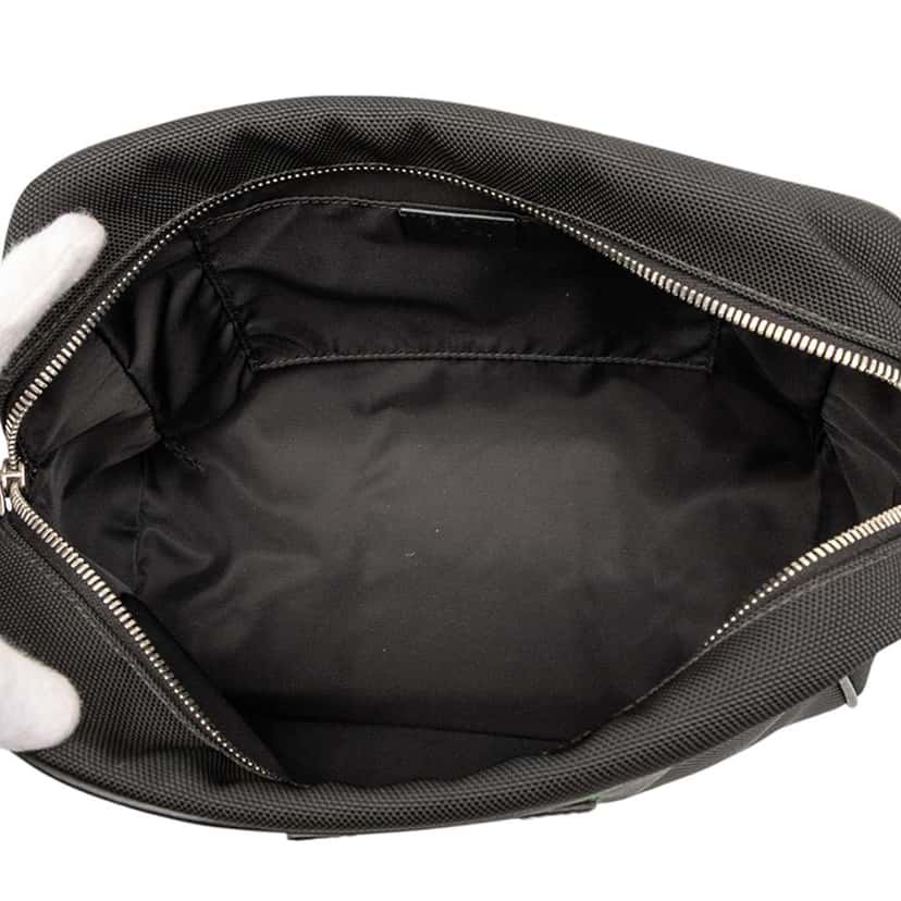 Gucci Techno Web Canvas Clutch Black Canvas Good condition - Model View