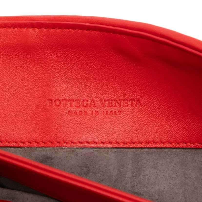 Bottega Veneta Small Nappa Intrecciato Olimpia Shoulder Bag Red Leather Good condition - Box View