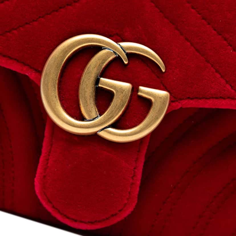 Gucci Small GG Marmont Matelasse Velvet Shoulder Bag Red Velvet Good condition - Box View
