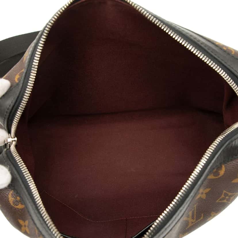 Louis Vuitton Monogram Macassar Torres Messenger Bag Brown Good condition - Model View