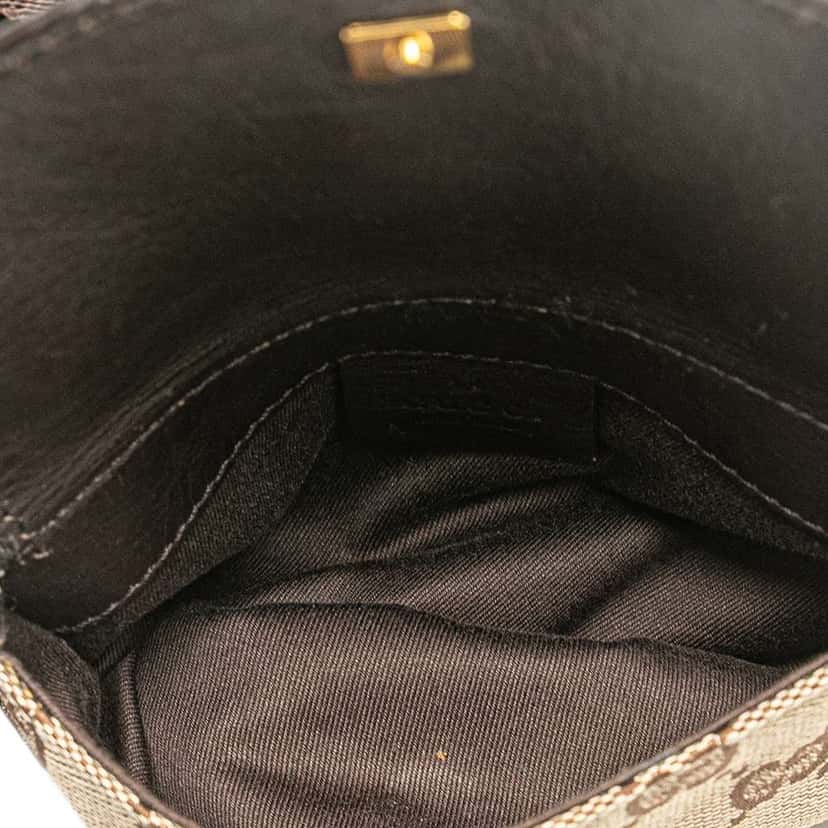 Gucci GG Canvas Belt Bag Brown Canvas Good condition - Model View