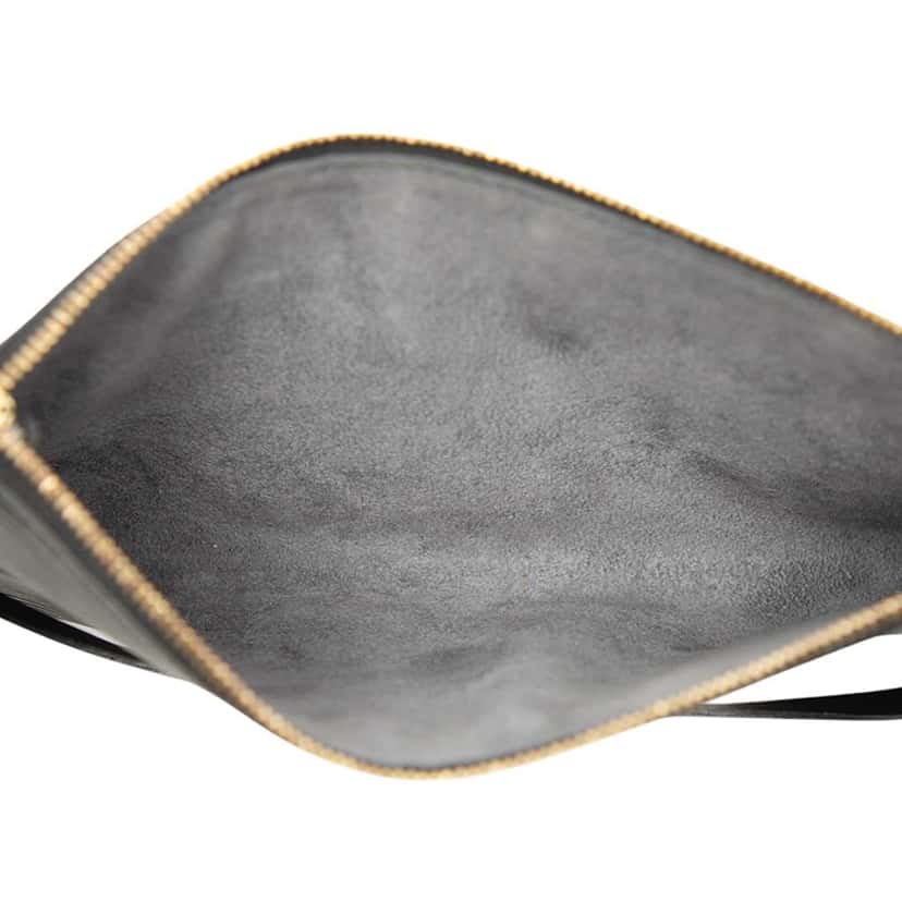 Louis Vuitton Epi Pochette Accessoires Black Leather Good condition - Model View