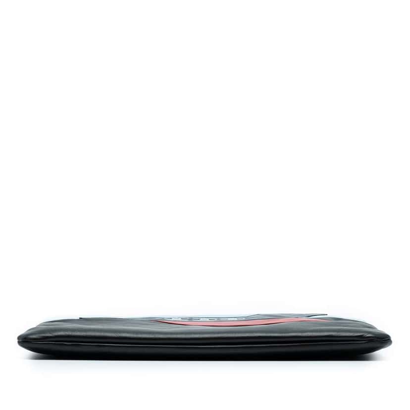 Chanel Large Lambskin Airlines O Case Clutch Black Leather Good condition - Inside View