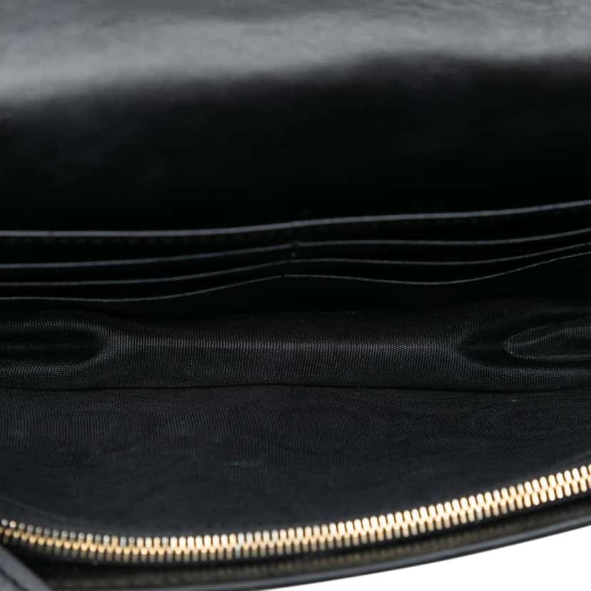 Gucci Mini Guccissima Bow Signature Wallet On Chain Black Leather Very good condition - Model View