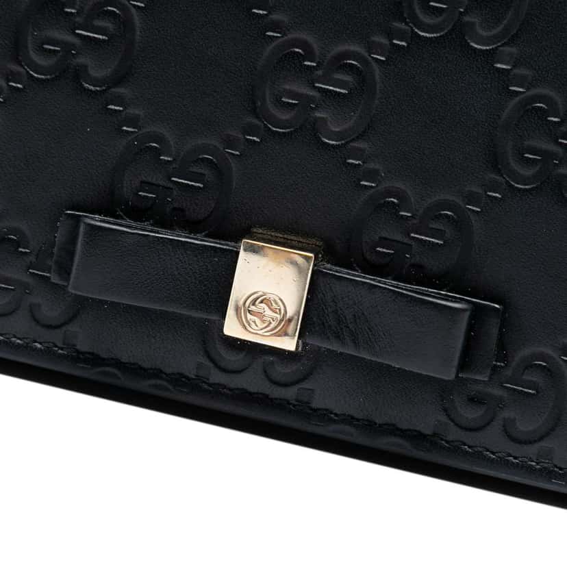 Gucci Mini Guccissima Bow Signature Wallet On Chain Black Leather Very good condition - Box View