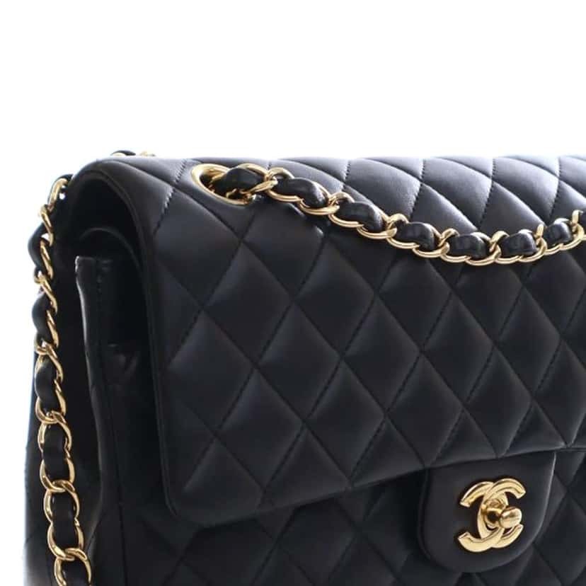 Chanel Medium Classic Lambskin Double Flap Black Leather Good condition - Box View