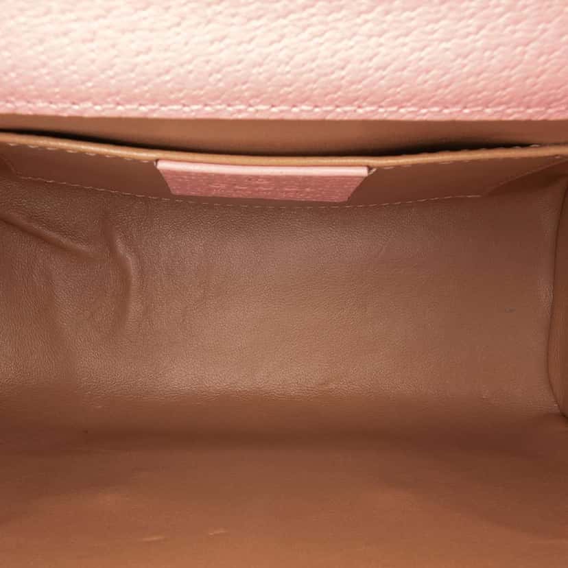Gucci Small Leather Berry Print Padlock Crossbody Pink Leather Good condition - Model View