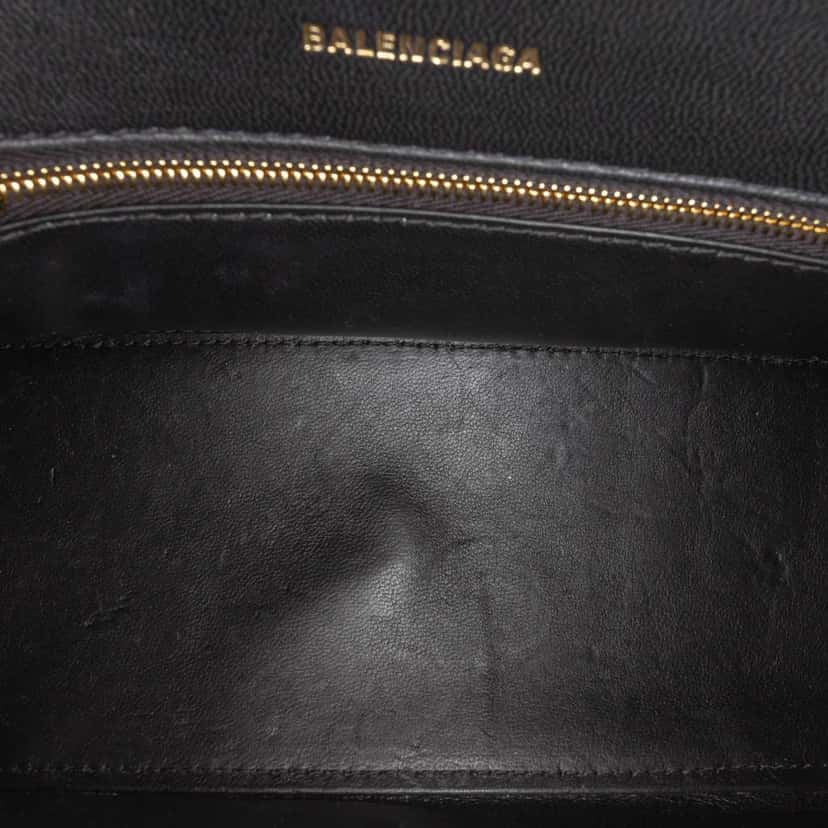 Balenciaga Small Shiny Box Calfskin Hourglass Top Handle Bag Black Leather Good condition - Model View