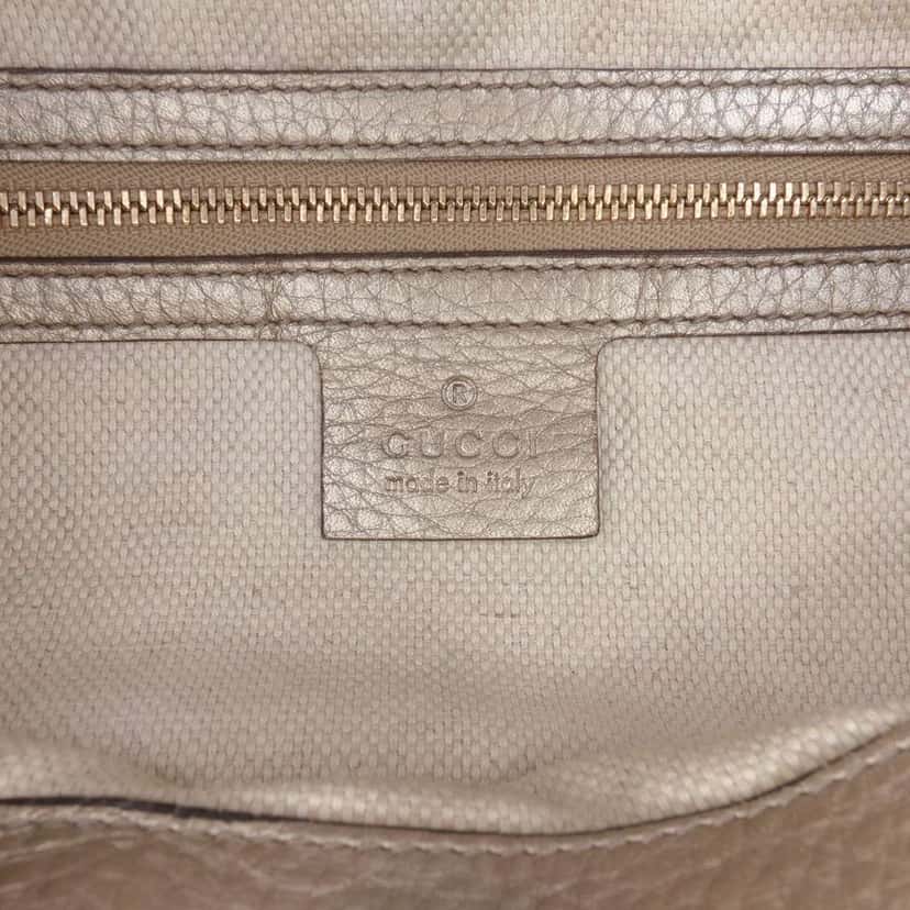 Gucci Medium Metallic Leather Soho Chain Tote Gold Leather Good condition - Box View