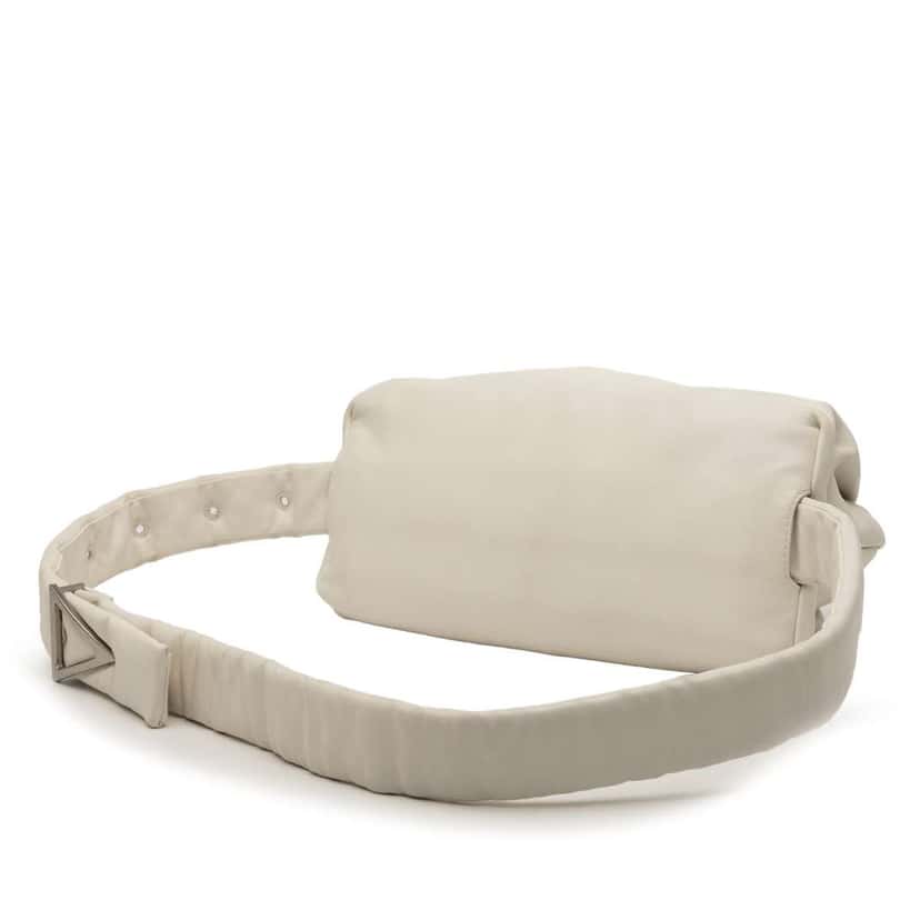 Bottega Veneta Calfskin The Body Pouch Belt Bag White Leather Good condition - Back View