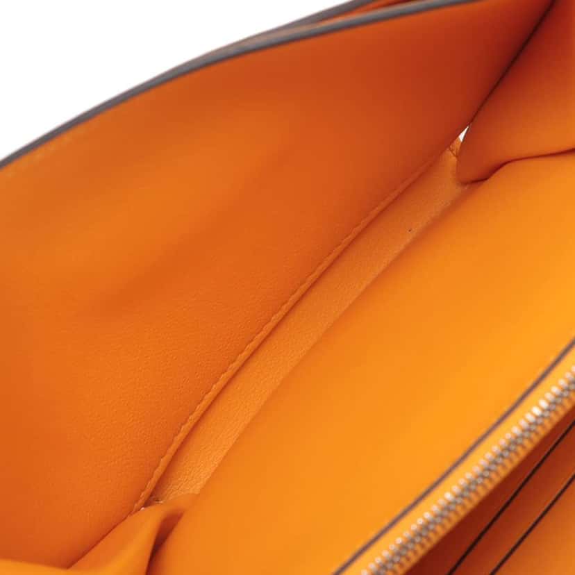 Hermès Swift Mini Convoyeur Yellow Leather Good condition - Inside View