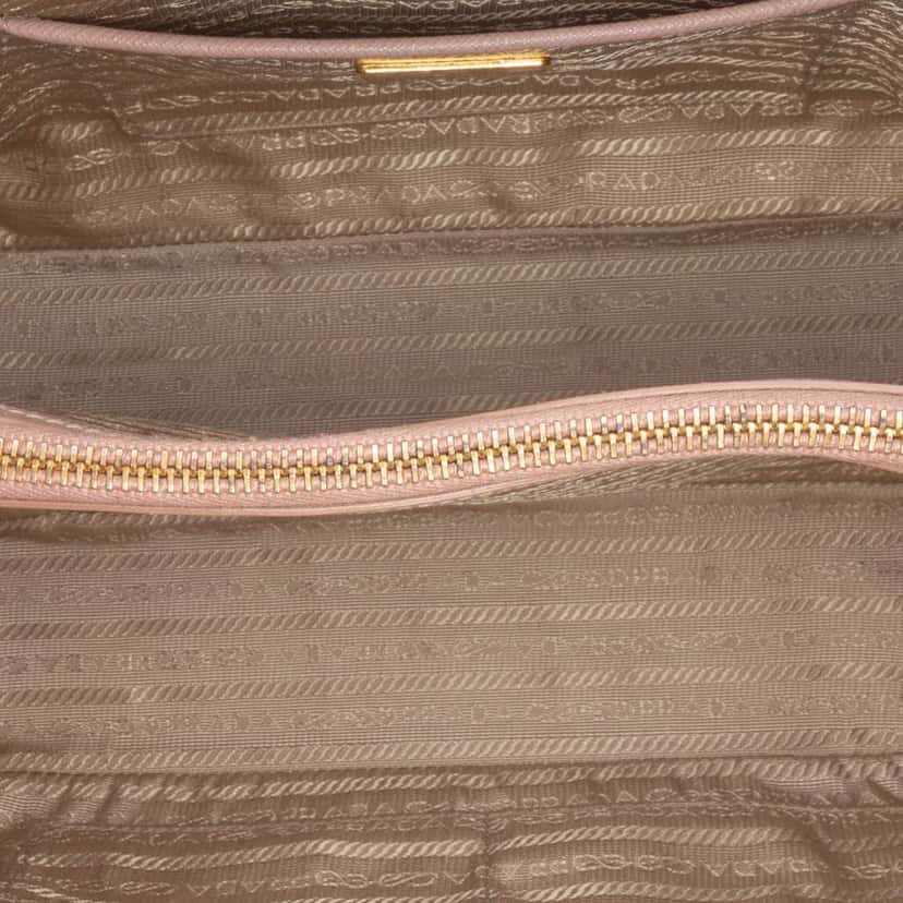 Prada Medium Saffiano Lux Open Promenade Satchel Brown Leather Good condition - Model View