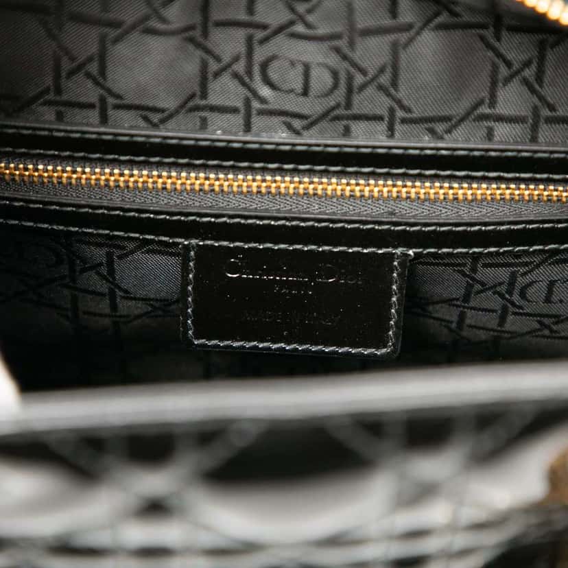 Dior Large Patent Cannage Lady Dior Black Leather Good condition - Box View