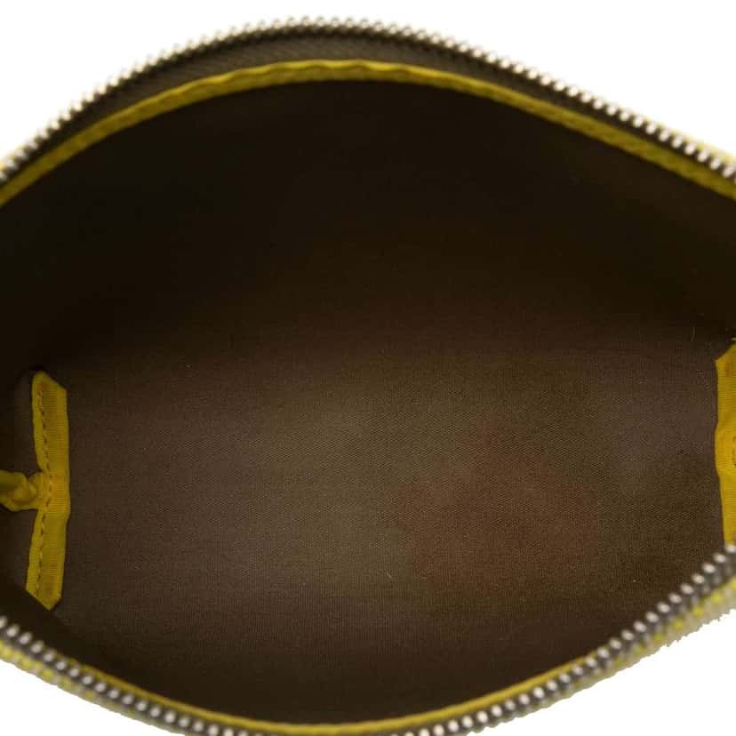 Louis Vuitton Damier Geant LV Cup Volunteer Pochette Green Canvas Good condition - Model View