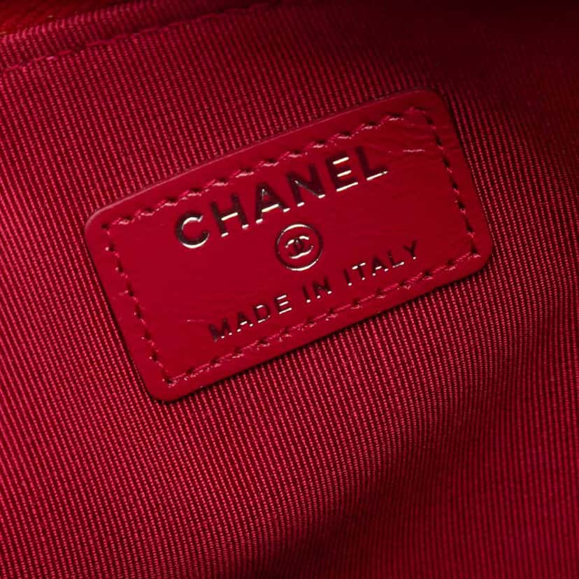 Chanel Medium Quilted Wool and Calfskin Gabrielle O Case Clutch Grey Wool Very good condition - Box View
