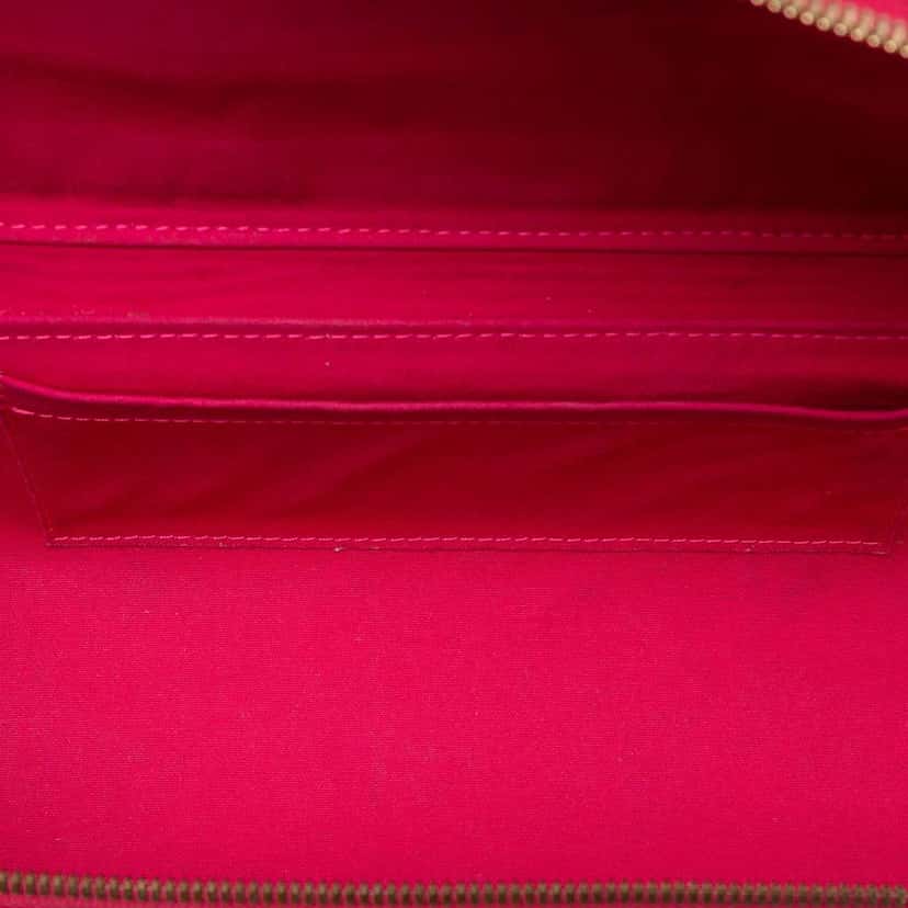 Louis Vuitton Monogram Vernis Sullivan Horizontal PM Pink Leather Good condition - Model View